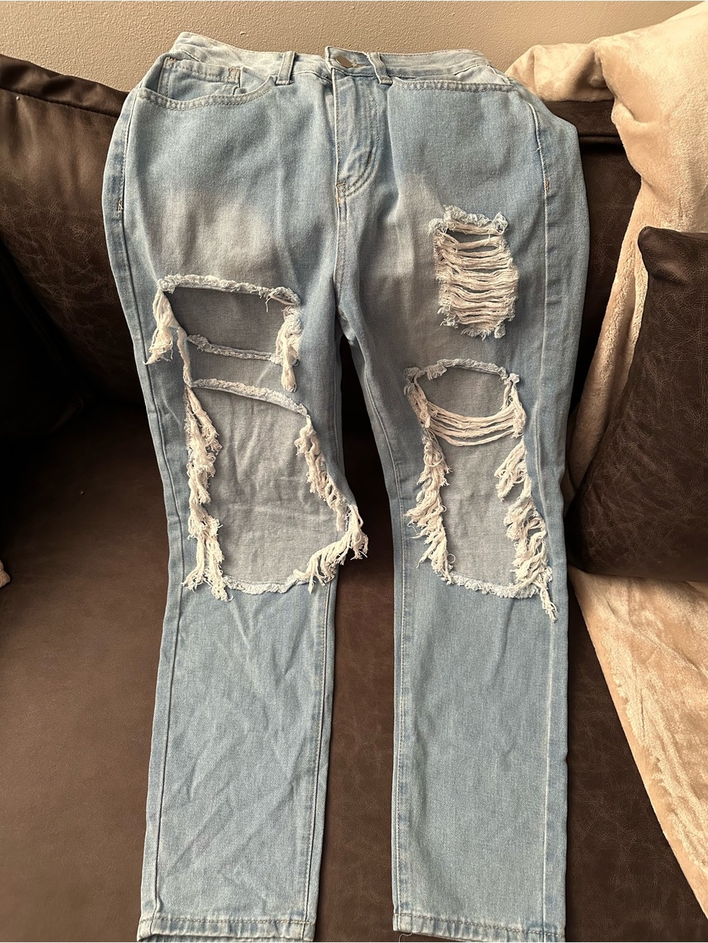 SHEIN Light Wash Distressed Boyfriend Jeans